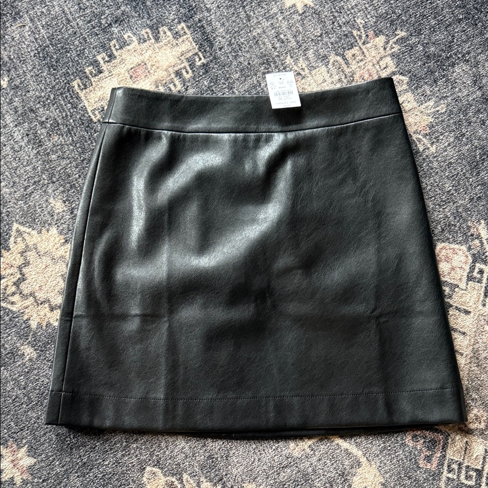 J Crew Black Leather Skirt. Size 8.